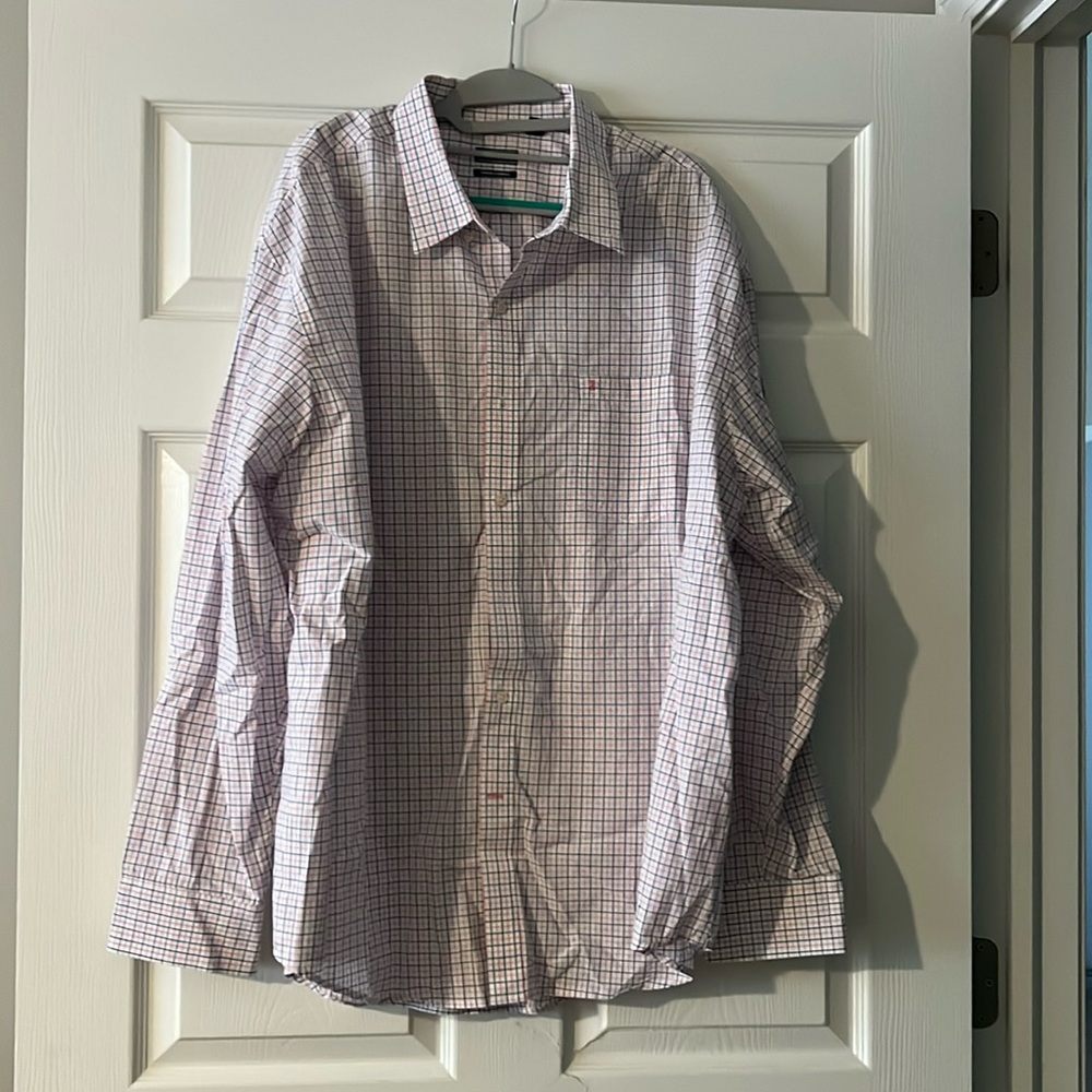 IZOD like new long sleeve button down